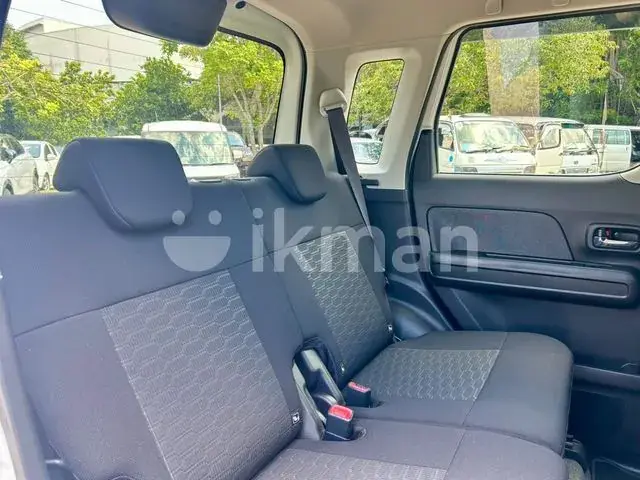 Suzuki Wagon R 2025 photo 5