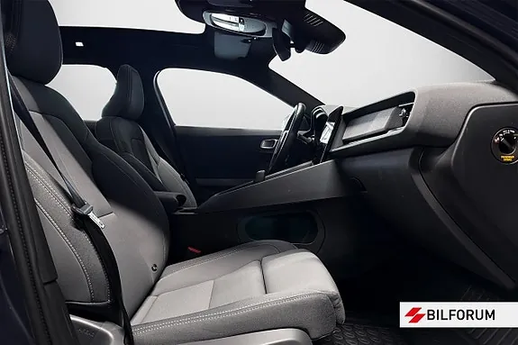 Polestar 2 2023 photo 5