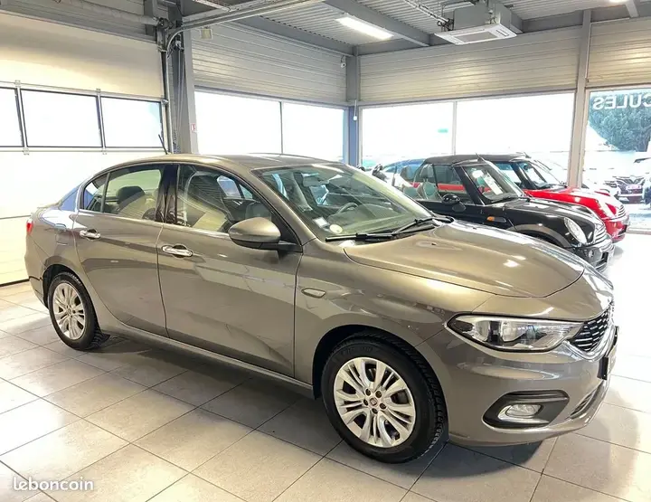 Fiat Tipo 2016 photo 2