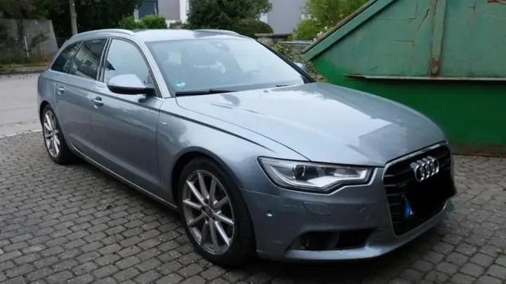 Audi A6 Avant