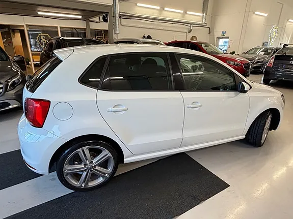 Volkswagen Polo 2014 photo 5