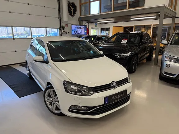 Volkswagen Polo 2014 photo 2