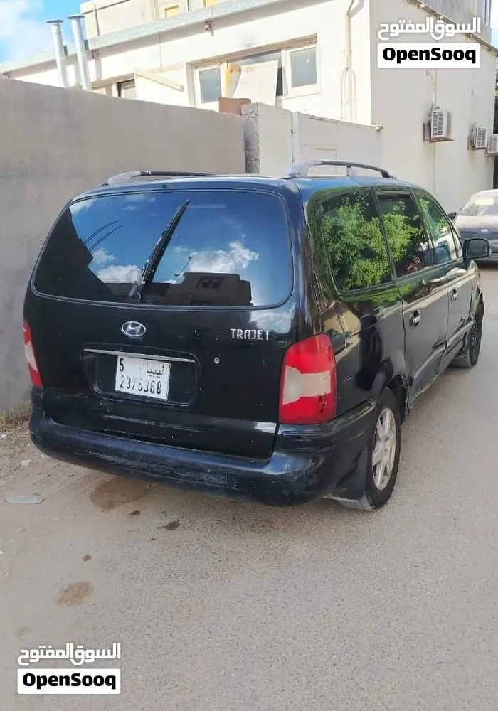 Hyundai Trajet 2005 photo 4