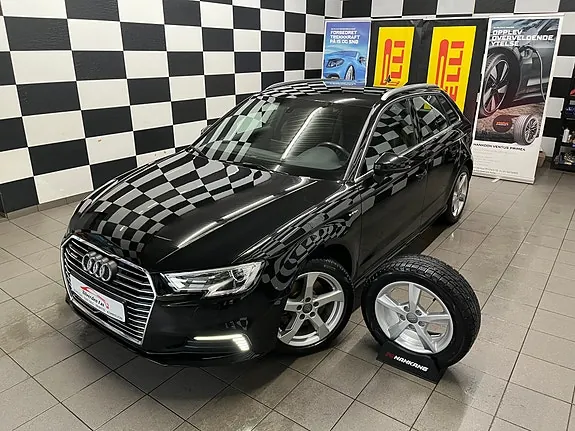 Audi A3 2018 photo 2