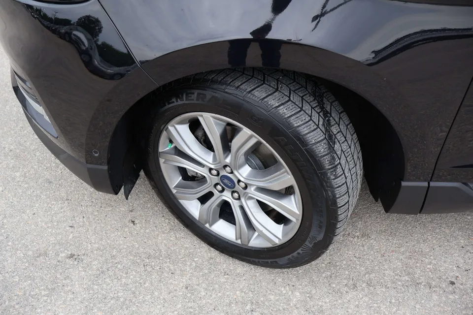 Ford Edge 2019 photo 3