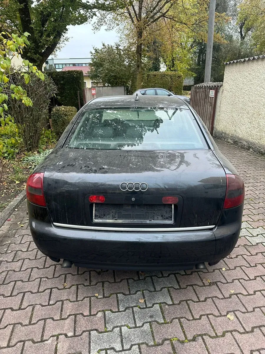 Audi A6 2004 photo 2