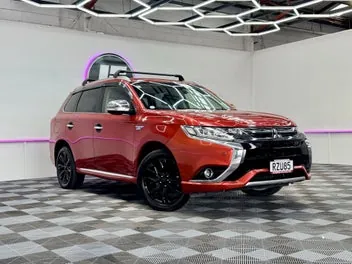 Mitsubishi Outlander 2015 photo 2