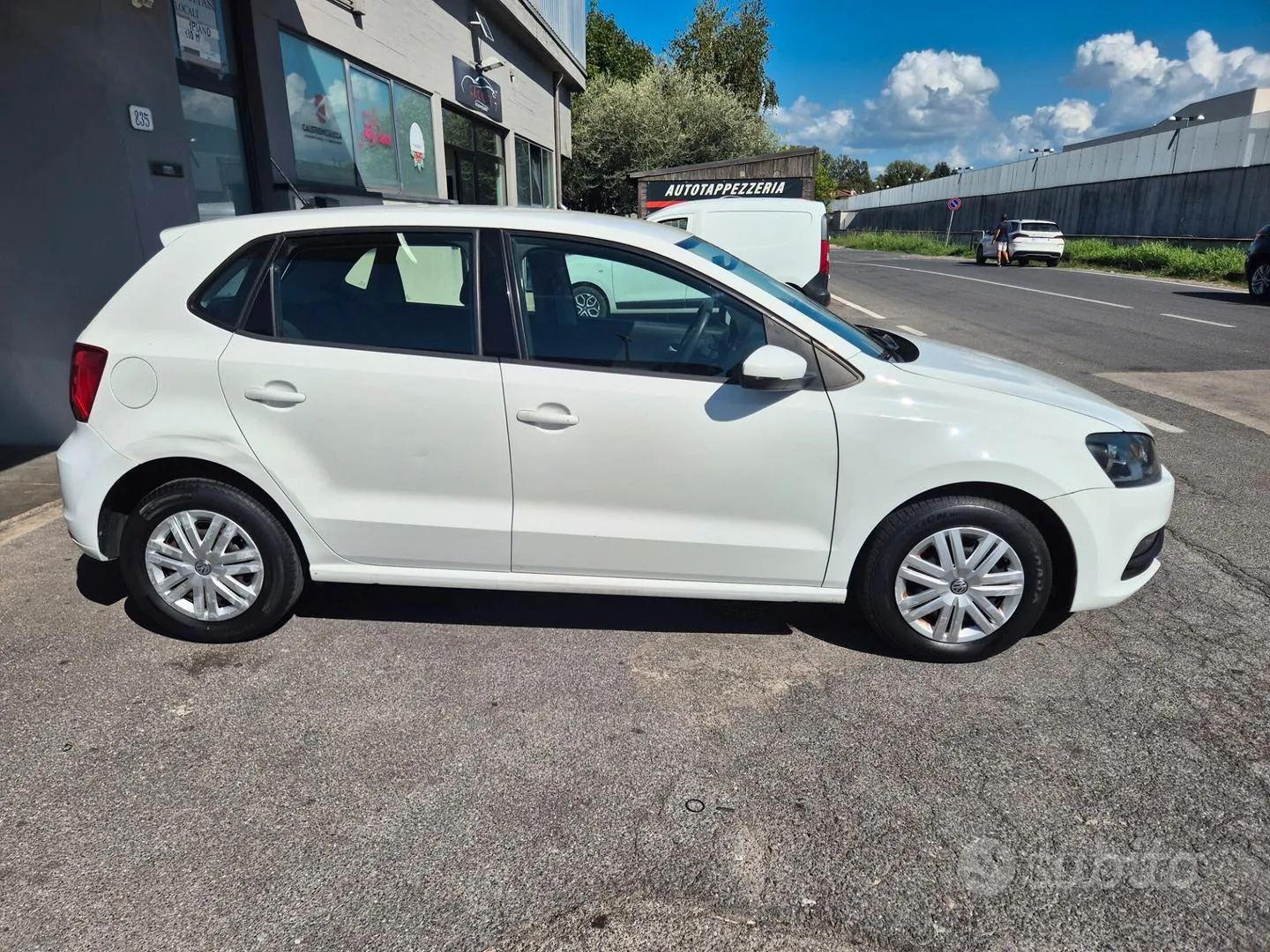 Volkswagen Polo 2016 photo 5