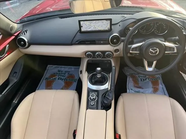 Mazda Roadster 2024 photo 3
