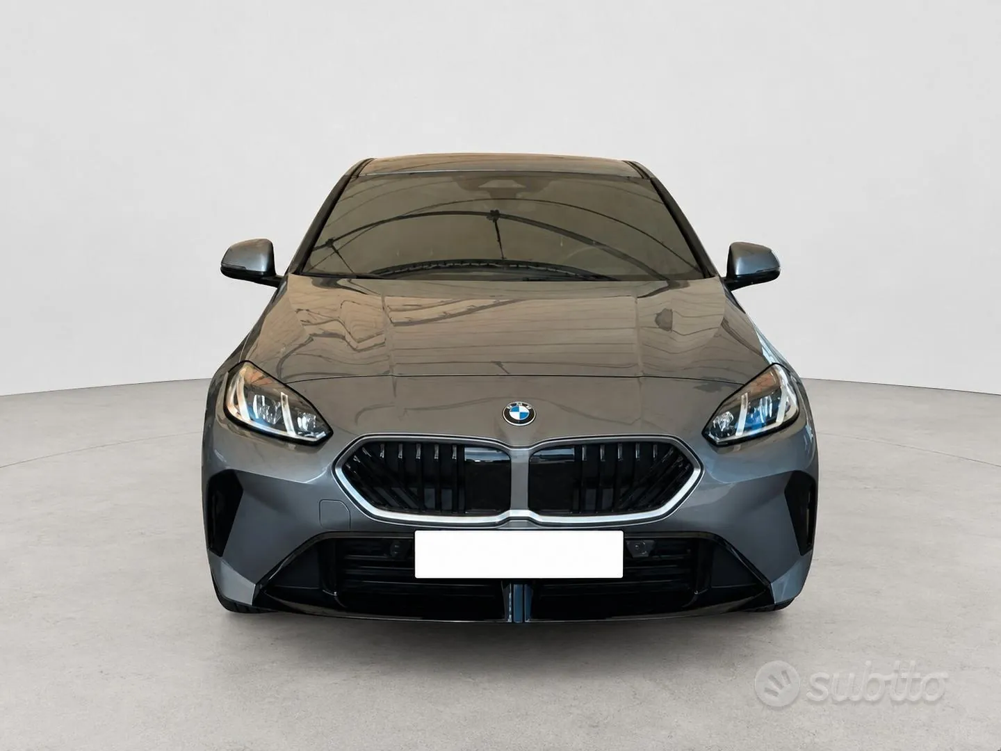BMW 1 Series 2026 photo 2