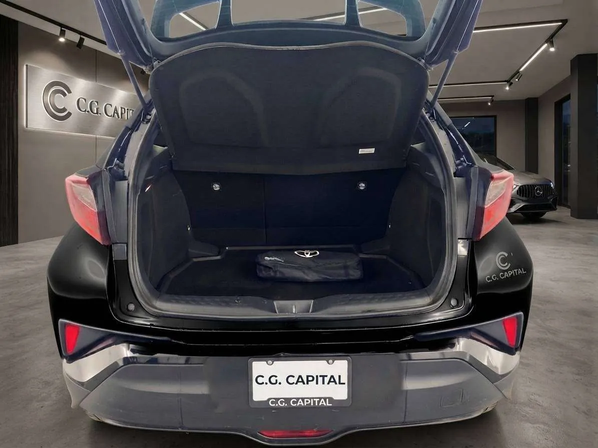 Toyota C-Hr 2022 photo 4