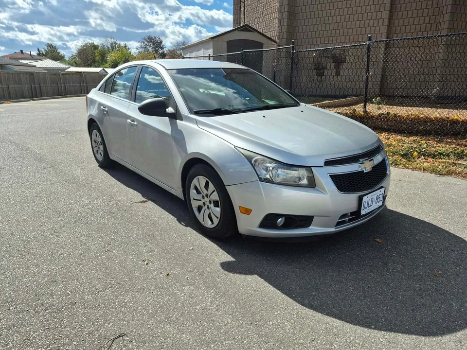 Chevrolet Cruze 2013 photo 3