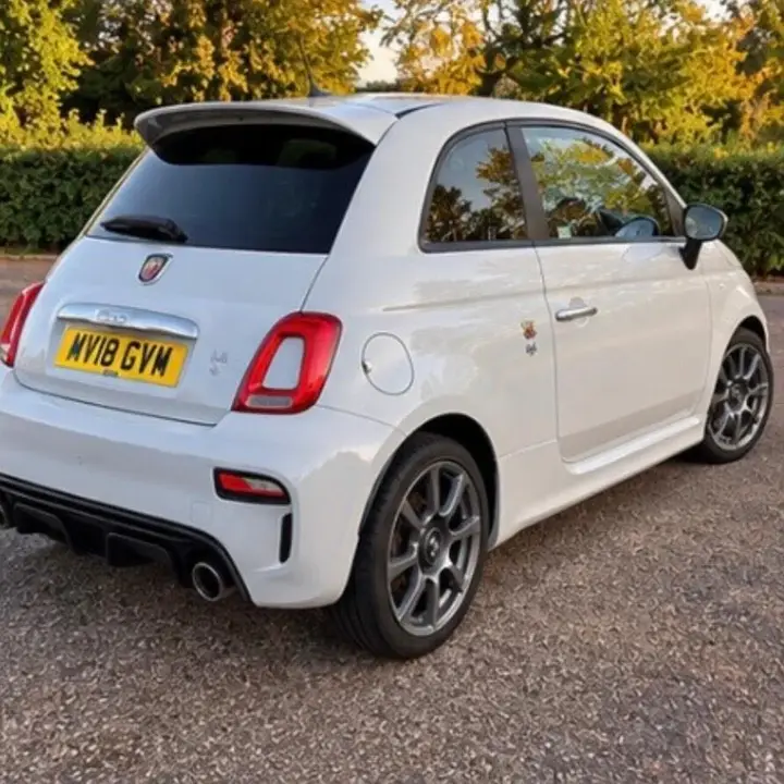 Abarth 595 2018 photo 4