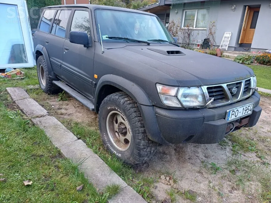 Nissan Patrol 2000 photo 2