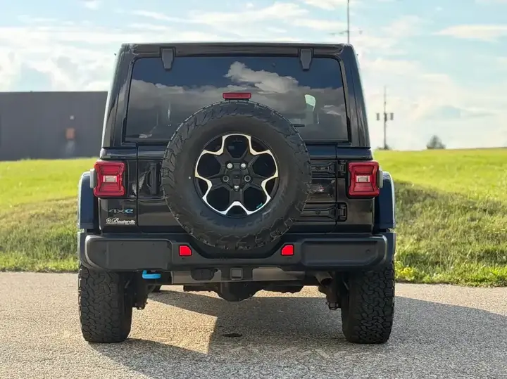 Jeep Wrangler 2022 photo 4