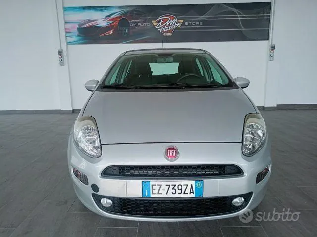 Fiat Punto 2015 photo 2