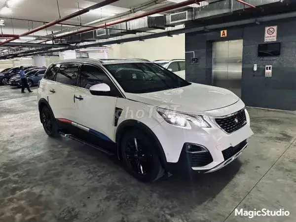 Peugeot 5008 2018 photo 3