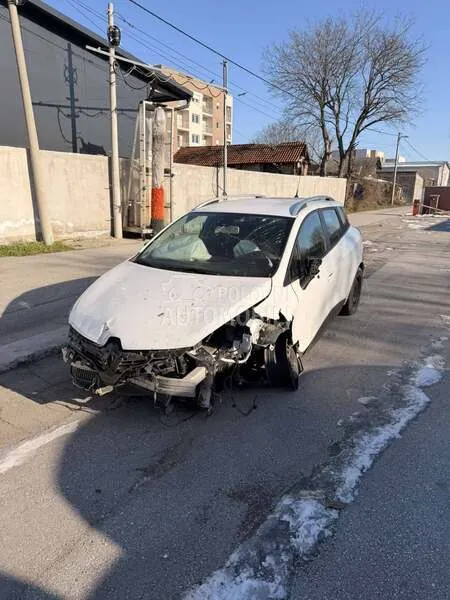 Renault Clio 2015 photo 4