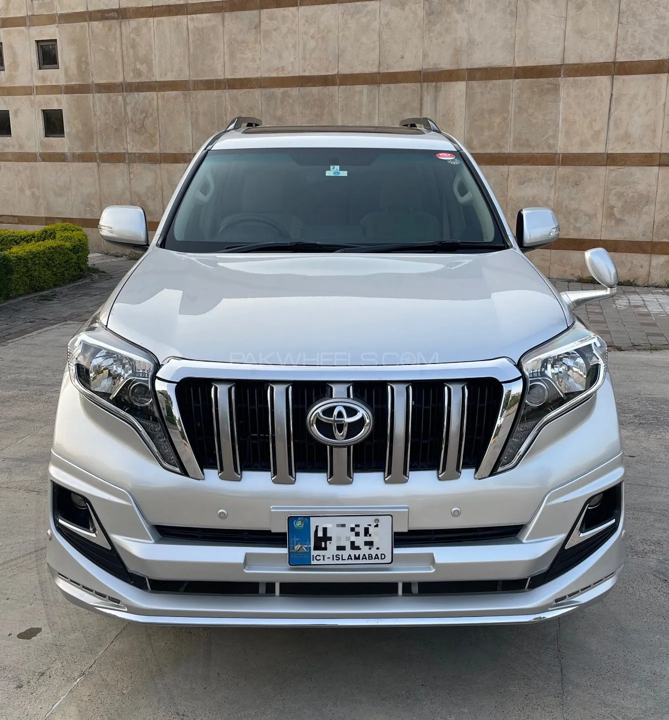 Toyota Prado