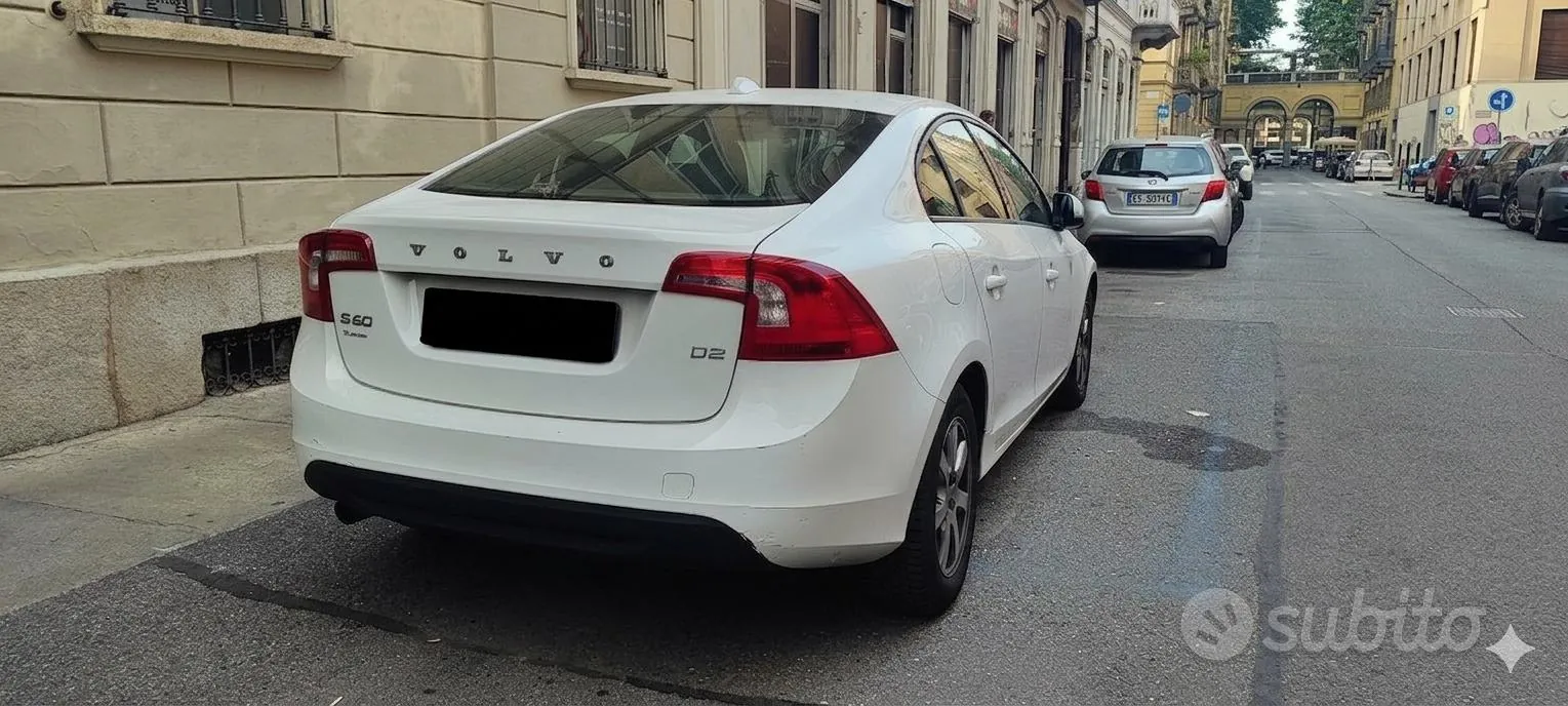 Volvo S60 2012 photo 3