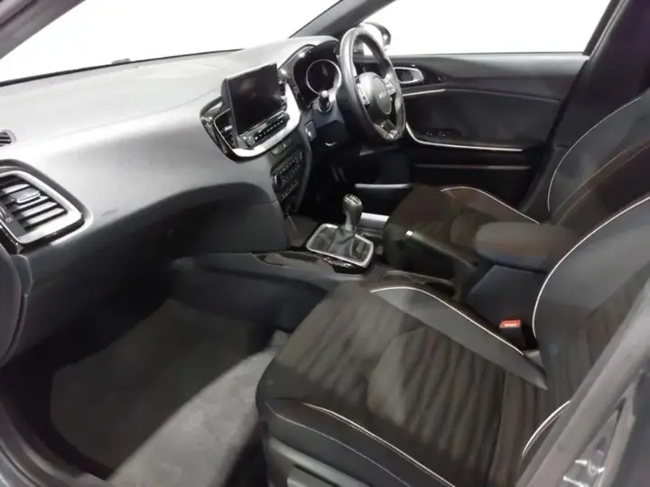 Kia Ceed 2022 photo 5
