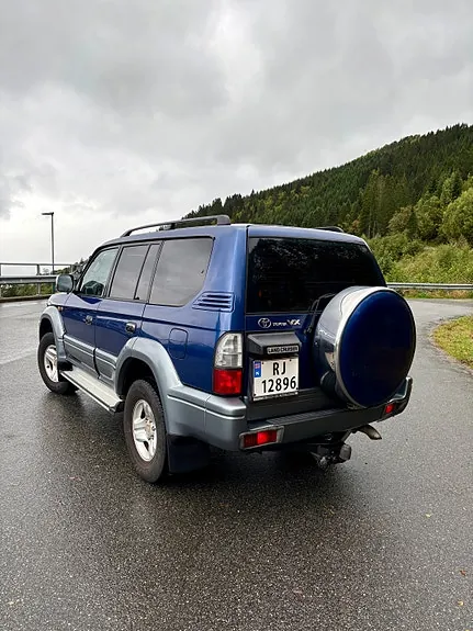 Toyota Land Cruiser 2002 photo 5