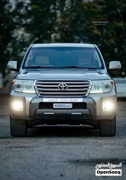 Toyota Land Cruiser 2014 photo 2
