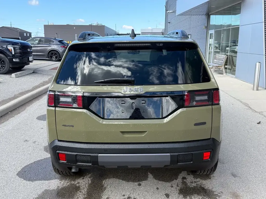 Jeep Cherokee 2026 photo 5