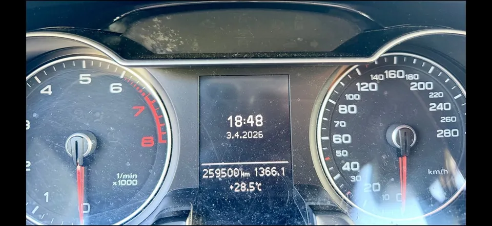 Audi A4 2015 photo 5