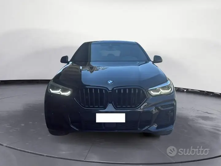 BMW X6 2022 photo 2