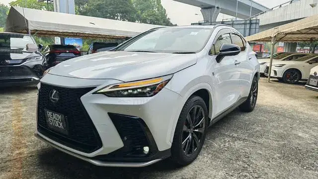 Lexus Nx350