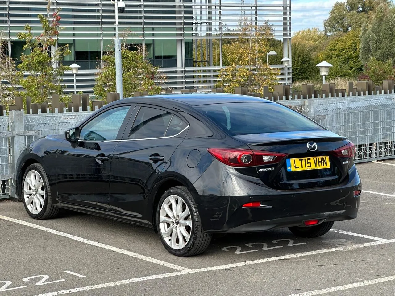 Mazda Mazda3 2015 photo 4