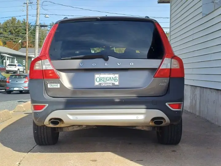 Volvo Xc70 2010 photo 4