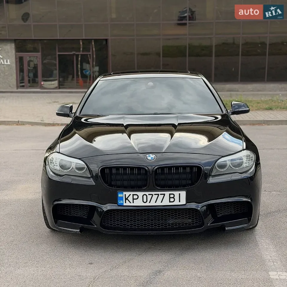 BMW 5 Series 2016 photo 2