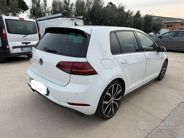Volkswagen Golf 2019 photo 4