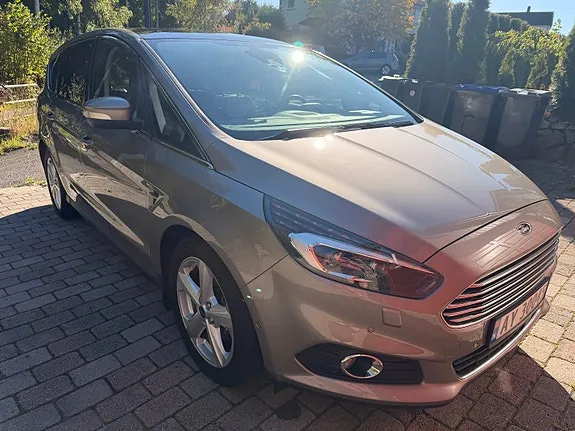 Ford S-Max 2016 photo 5