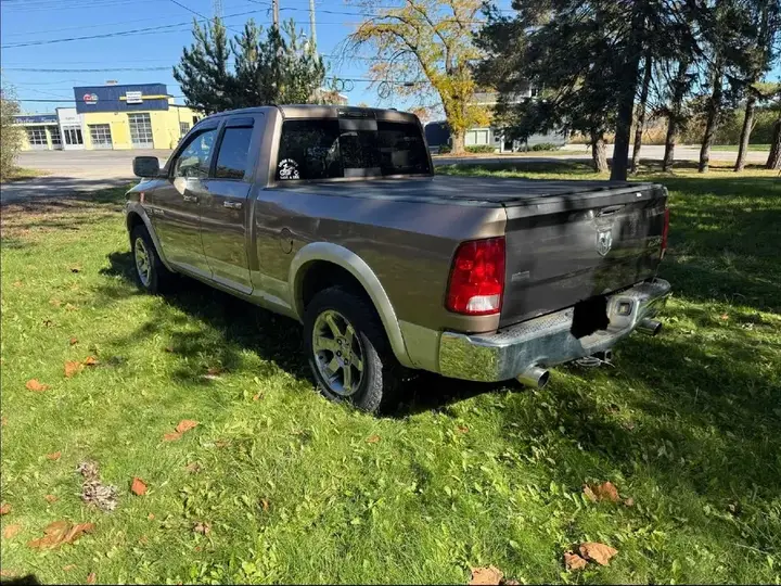 Dodge Ram 1500 2010 photo 3