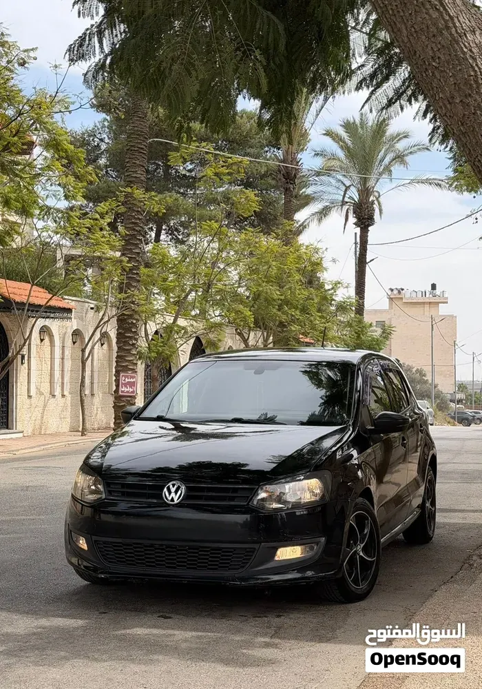 Volkswagen Polo 2012 photo 2