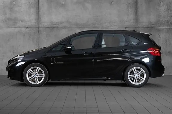 BMW 225Xe 2019 photo 3