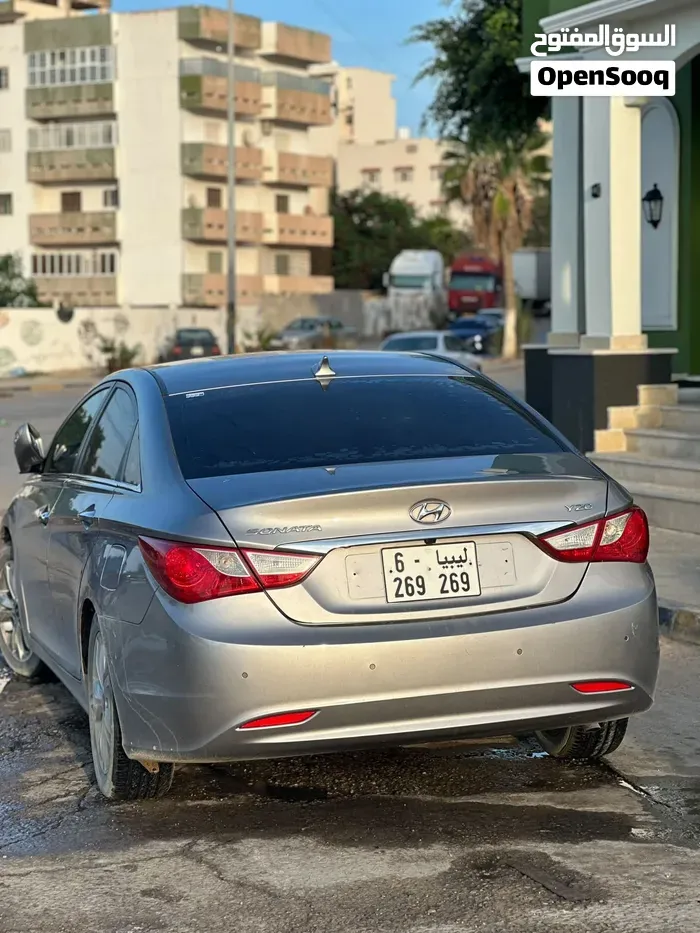 Hyundai Sonata 2010 photo 2