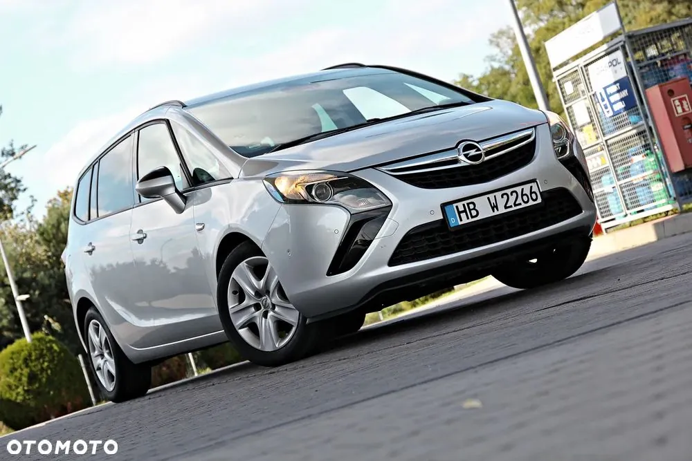 Opel Zafira 2013 photo 4
