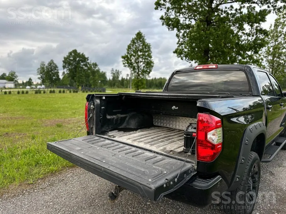 Toyota Tundra 2017 photo 5