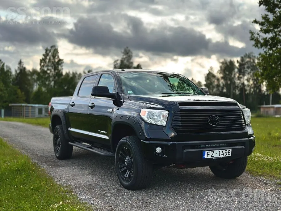 Toyota Tundra 2017 photo 2