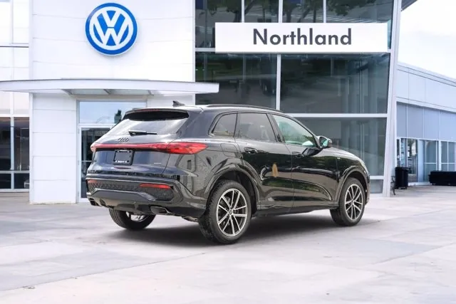 Audi Q5 2025 photo 4