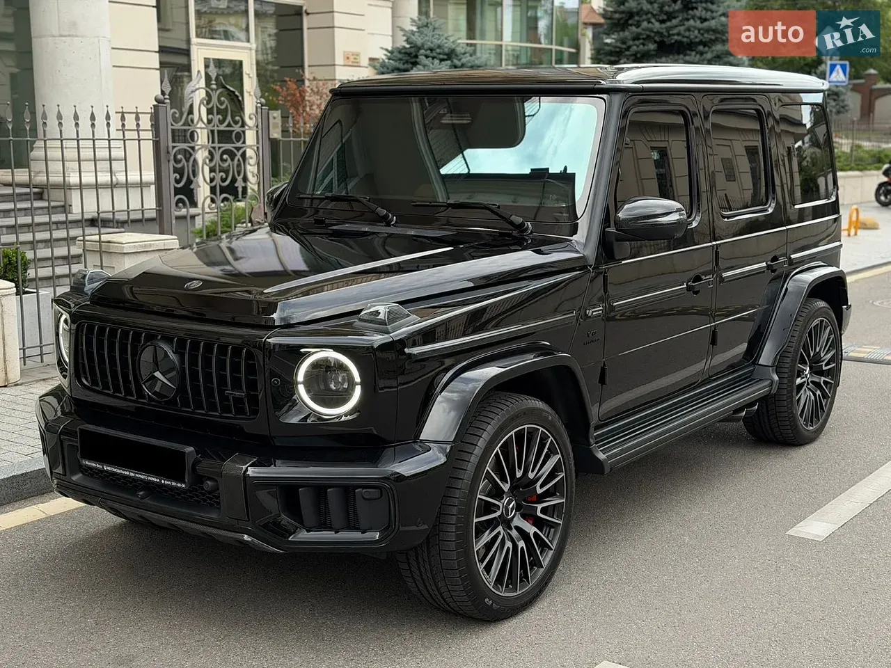 Mercedes-Benz G-Class 2025 photo 4
