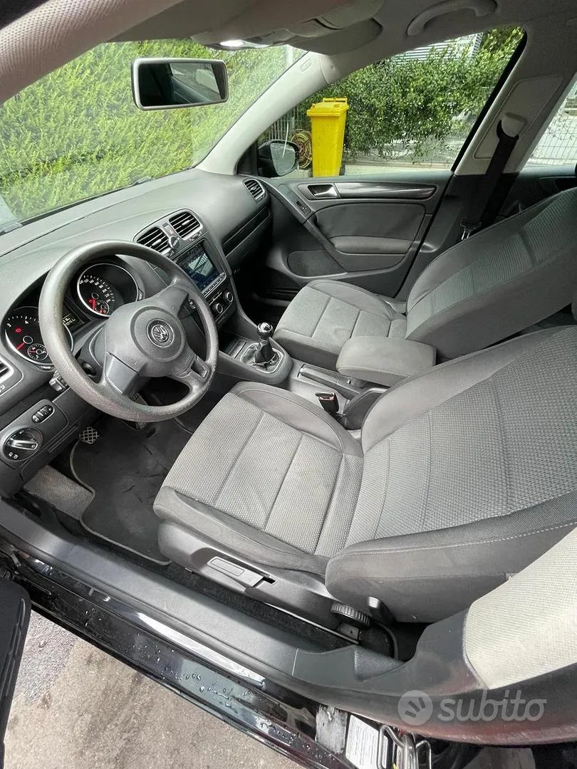 Volkswagen Golf 2012 photo 5