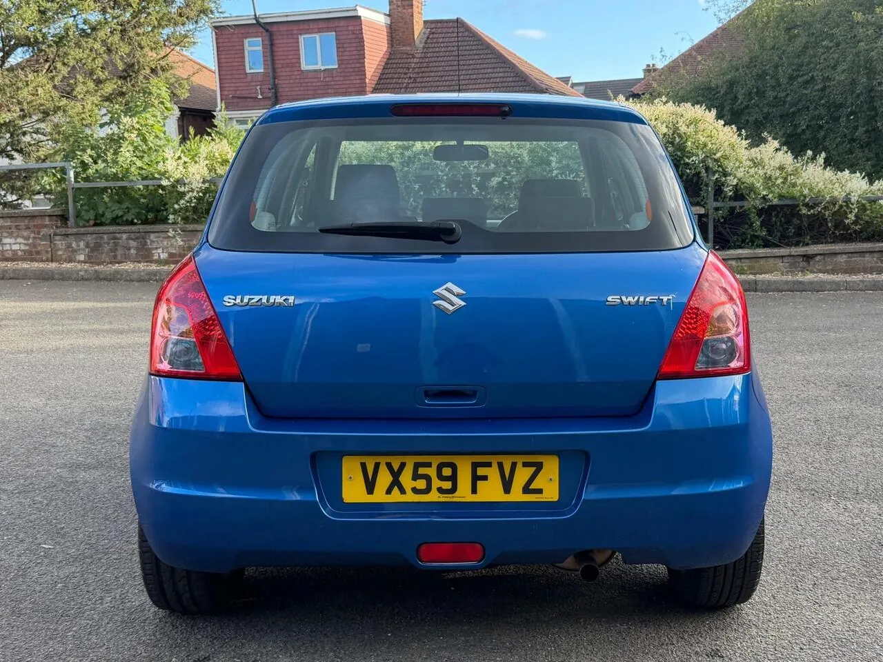Suzuki Swift 2009 photo 5