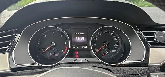 Volkswagen Passat 2016 photo 5