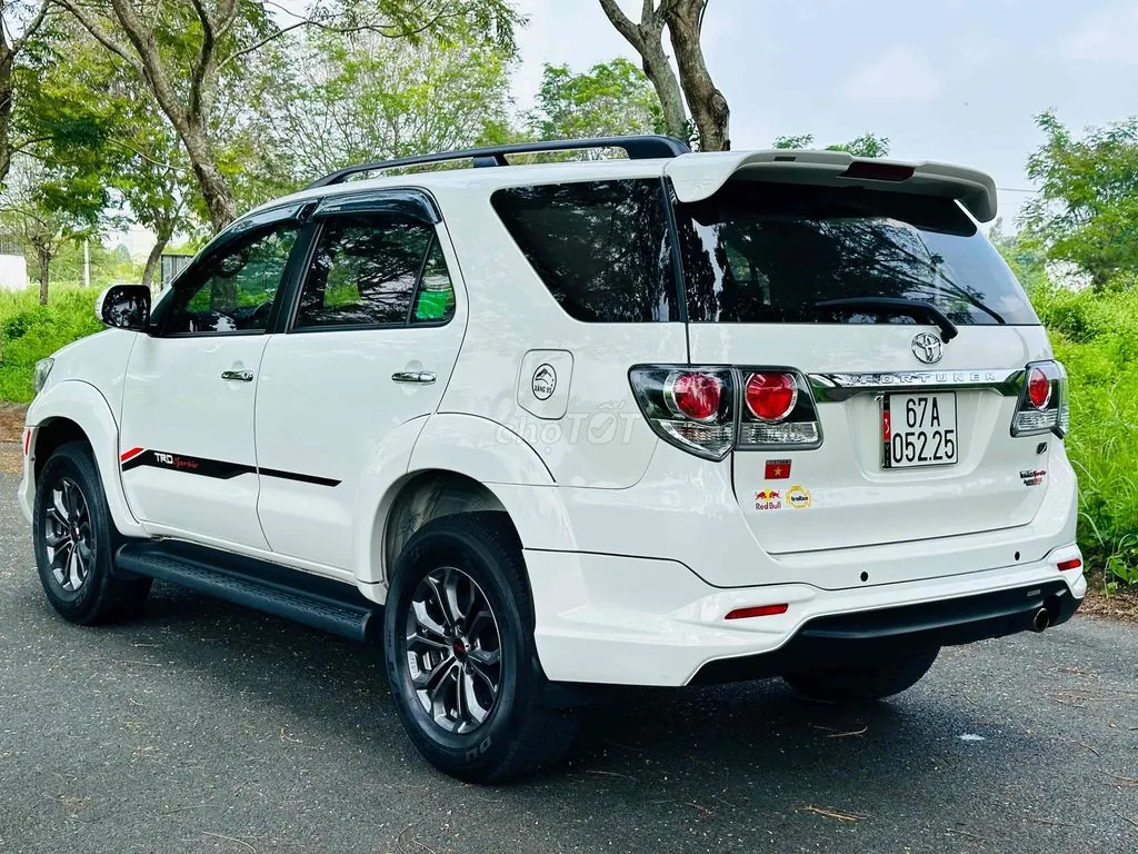 Toyota Fortuner 2016 photo 5