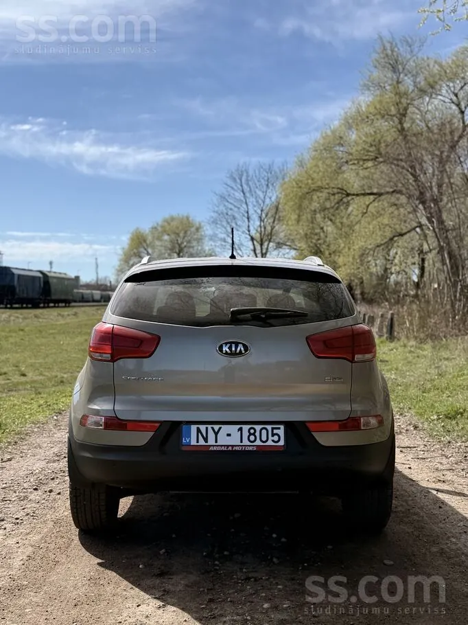 Kia Sportage 2015 photo 2